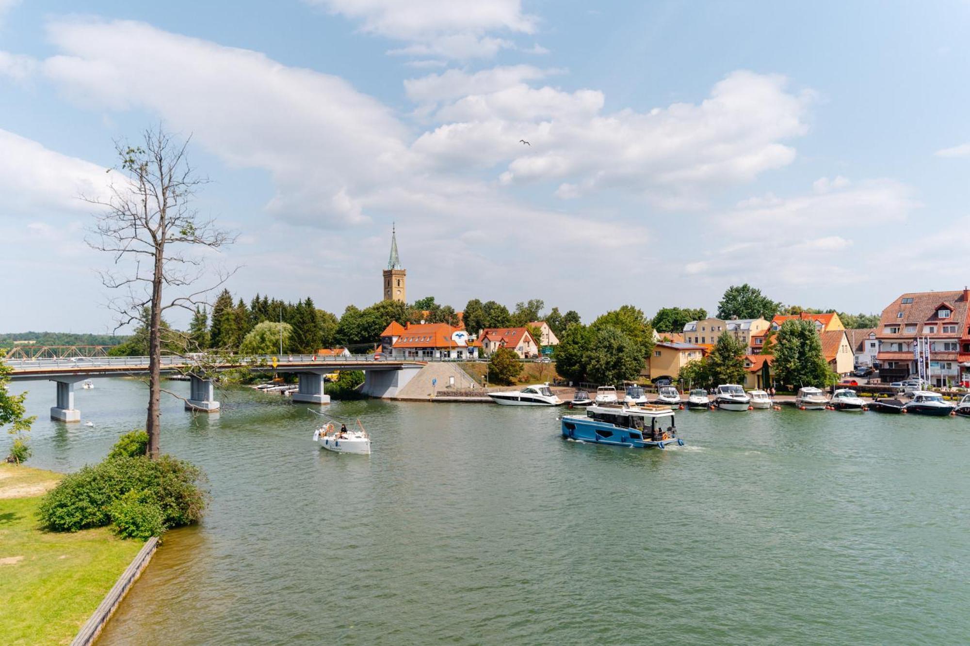 Lake Club Apartments - Loftaffair Mikołajki Ngoại thất bức ảnh